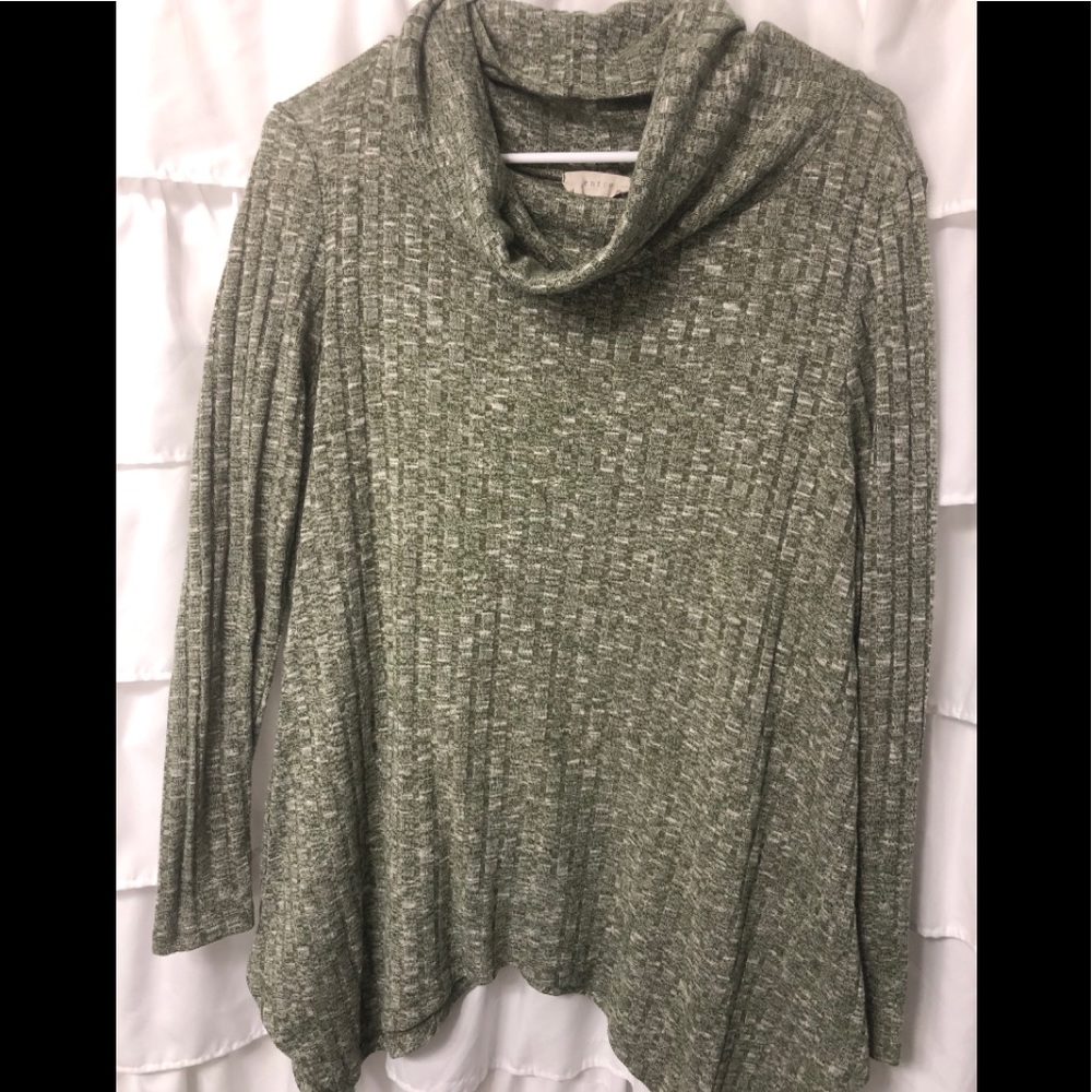 Green cowl neck tunic